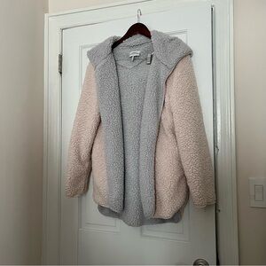 Urban Outfitters Carmella Reversible Sherpa Jacket Size XS